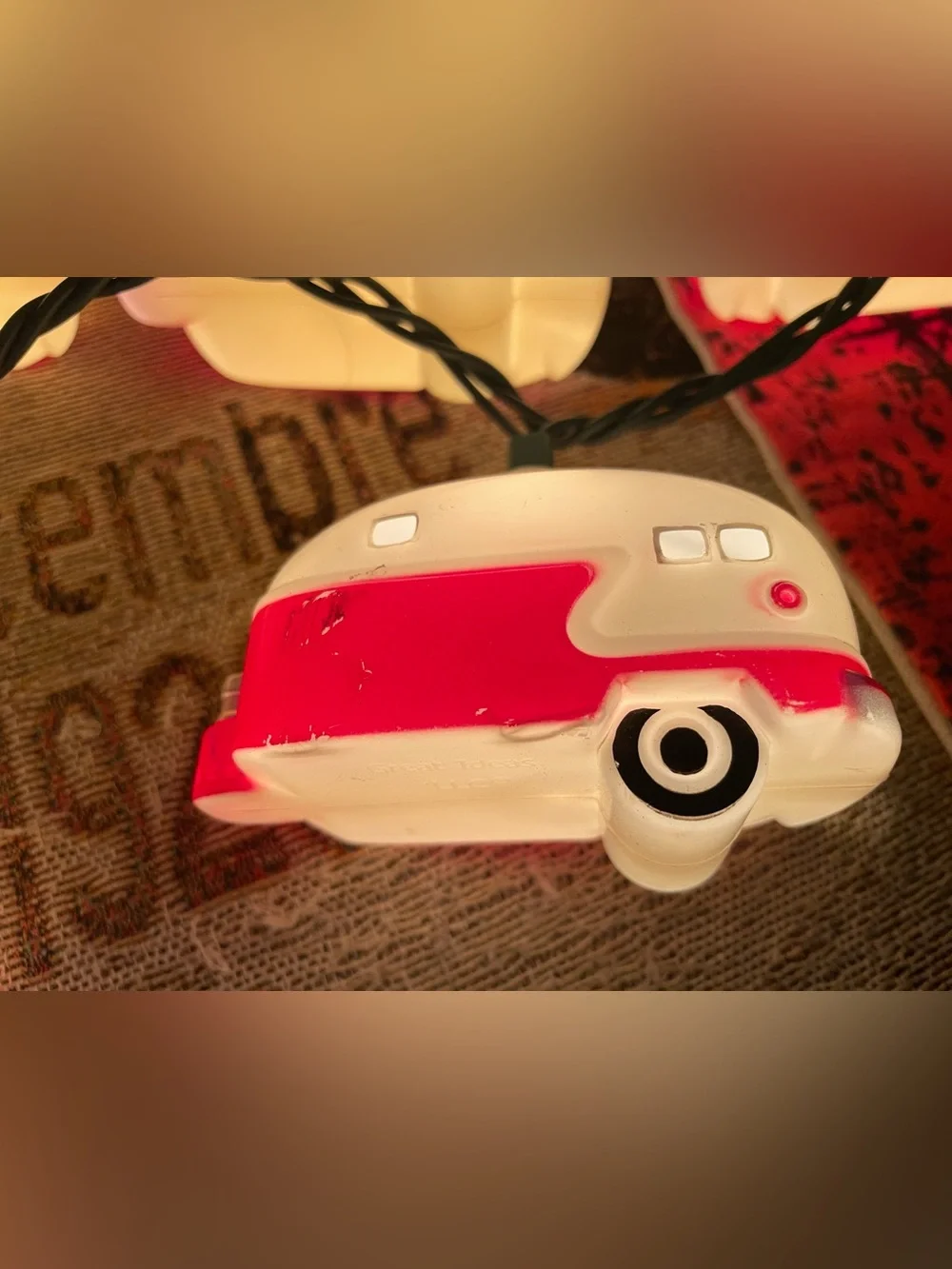 Vintage Red/White Camper Trailer 10-light Set Blowmold Christmas Lights